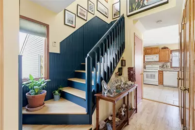 287 Peconic Terrace, Calverton, NY 11933 - Photo 12