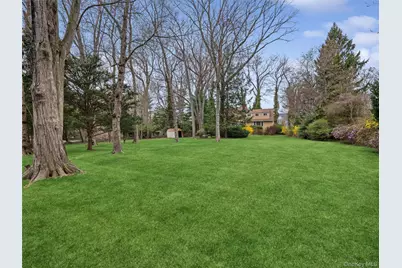 20 Cherry Lane, Huntington, NY 11743 - Photo 20