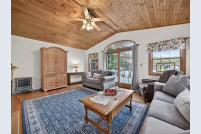 37 Maplewood Boulevard, Suffern, NY 10901 - Photo 18