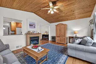 37 Maplewood Blvd, Suffern, NY 10901 - Photo 16
