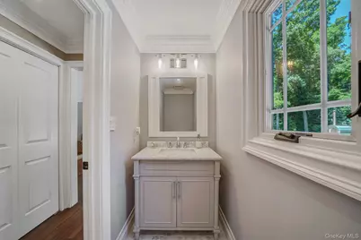 9 Maureen Drive, Mount Sinai, NY 11766 - Photo 14