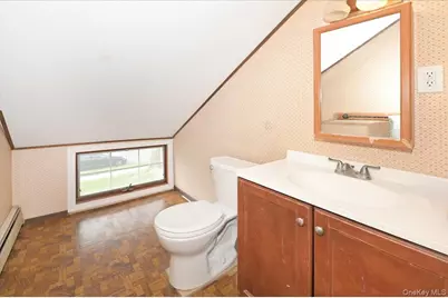 43 Flagstone Lane, Westbury, NY 11590 - Photo 14