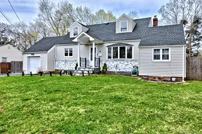 12 Bruce Lane, Kings Park, NY 11754 - Photo 4