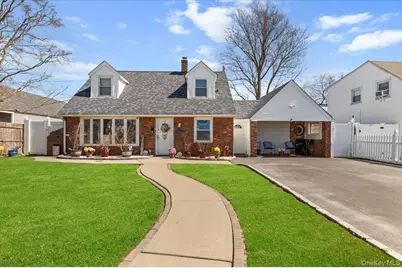 59 Slate Lane, Levittown, NY 11756 - Photo 1