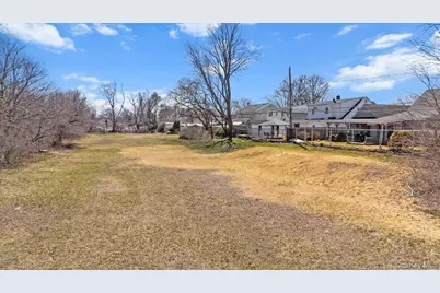 59 Slate Lane, Levittown, NY 11756 - Photo 22