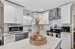 6 Rutland Ln, Newburgh, NY 12550 - Photo 16