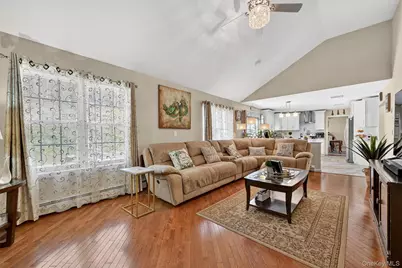 6 Rutland Lane, Newburgh, NY 12550 - Photo 20