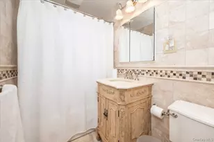 199-45 34th Ave, Flushing, NY 11358 - Photo 22