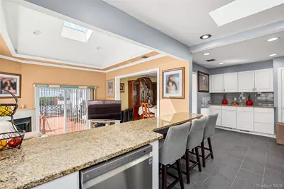 21 Darewood Lane, Valley Stream, NY 11581 - Photo 12