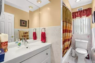 21 Darewood Ln, Valley Stream, NY 11581 - Photo 20