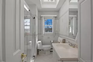 64 Avenue D, Holbrook, NY 11741 - Photo 14