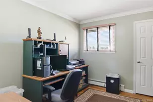 64 Avenue D, Holbrook, NY 11741 - Photo 16