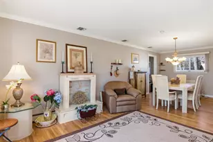 64 Avenue D, Holbrook, NY 11741 - Photo 8