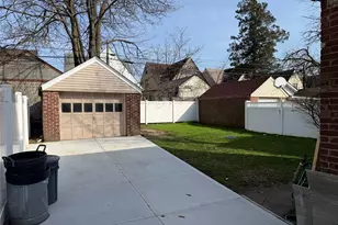 115-87 219th St, Cambria Heights, NY 11411 - Photo 6