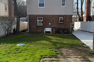 115-87 219th St, Cambria Heights, NY 11411 - Photo 4
