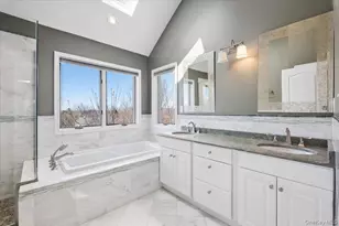 3060 Dahlia Ct, Yorktown Heights, NY 10598 - Photo 24