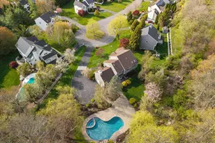 3060 Dahlia Ct, Yorktown Heights, NY 10598 - Photo 2