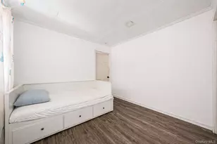 2 Drake Ln, Levittown, NY 11756 - Photo 28