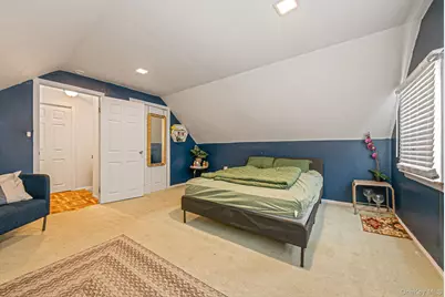 2 Drake Lane, Levittown, NY 11756 - Photo 18