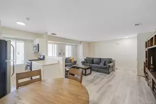 22 Kiowa Ct, Coram, NY 11727 - Photo 4