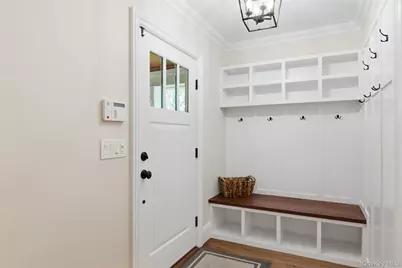 44 Fort Hill Road, Huntington, NY 11743 - Photo 4