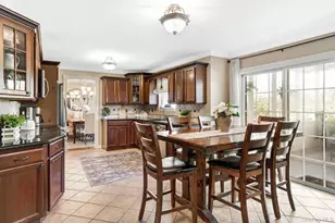 139 Ridgewood Ave, Farmingville, NY 11738 - Photo 8