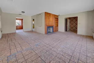 197 Delaware Ave, Freeport, NY 11520 - Photo 4