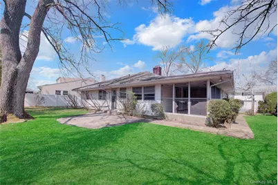 197 Delaware Avenue, Freeport, NY 11520 - Photo 24