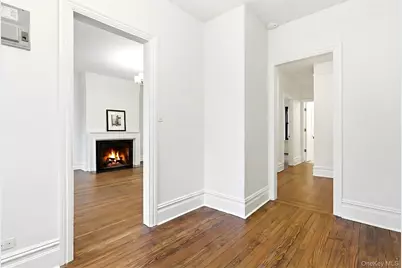 242 Bronxville Road #E2, Bronxville, NY 10708 - Photo 12