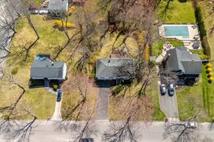 17 Peacock Ln, Commack, NY 11725 - Photo 2