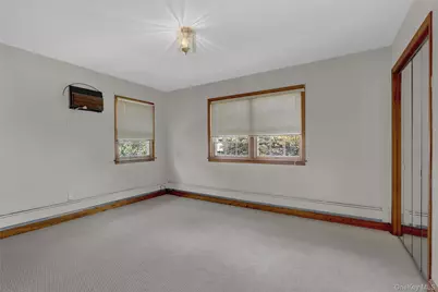 54 Nugent Street, New Hyde Park, NY 11040 - Photo 16