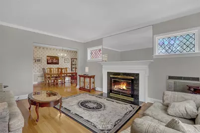 54 Nugent Street, New Hyde Park, NY 11040 - Photo 6