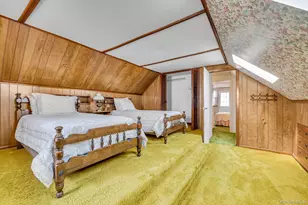 14 Avon Rd, New Hyde Park, NY 11040 - Photo 12