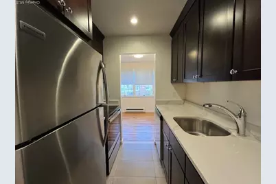 56 Sintsink Drive E #I, Port Washington, NY 11050 - Photo 8