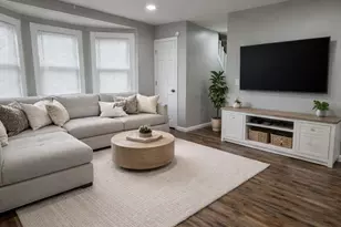 11 Haab Ave, Babylon, NY 11702 - Photo 4