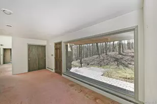 10 Ponderosa Dr, Melville, NY 11747 - Photo 6