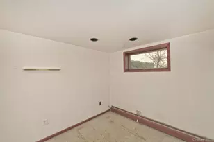 10 Ponderosa Dr, Melville, NY 11747 - Photo 26