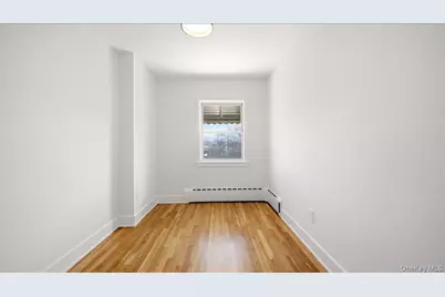 3337 Gunther Avenue, Bronx, NY 10469 - Photo 12