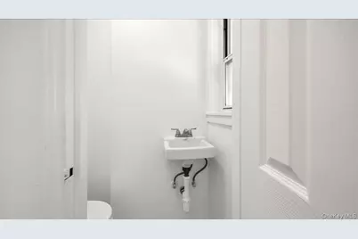 3337 Gunther Avenue, Bronx, NY 10469 - Photo 8