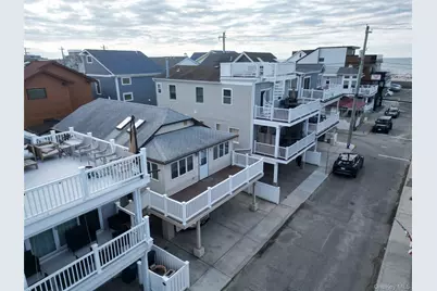 28 New Hampshire Street, Long Beach, NY 11561 - Photo 2