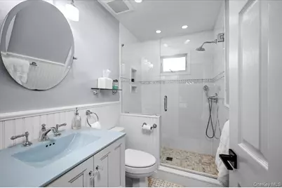 44 Askins Place, New Rochelle, NY 10801 - Photo 20