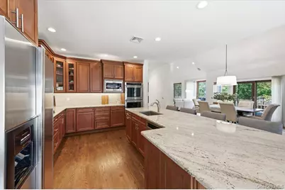 441 S Country Road, Patchogue, NY 11772 - Photo 16