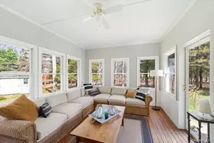 441 S Country Rd, Patchogue, NY 11772 - Photo 18