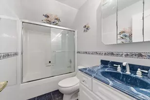 441 S Country Rd, Patchogue, NY 11772 - Photo 32