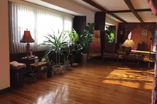 406 Plainview Rd, Hicksville, NY 11801 - Photo 4