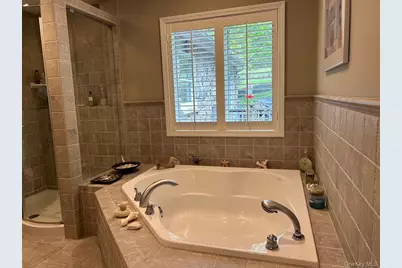 25 Cocoa Lane, Newburgh, NY 12550 - Photo 24