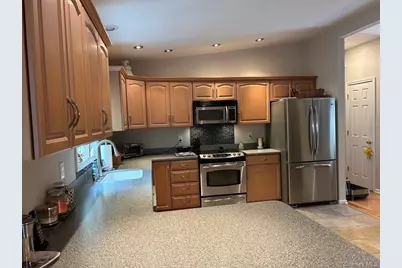 25 Cocoa Lane, Newburgh, NY 12550 - Photo 10
