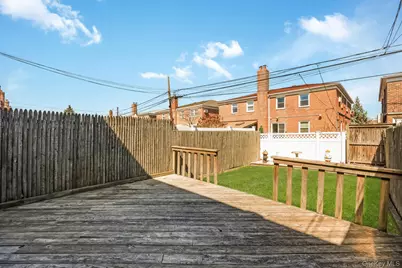 61-43 75th Place, Middle Village, NY 11379 - Photo 26