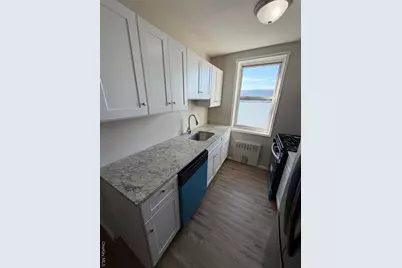 709 Waburton Avenue #7F, Yonkers, NY 10701 - Photo 4