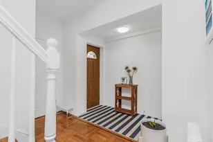 4327 Byron Ave, Bronx, NY 10466 - Photo 4